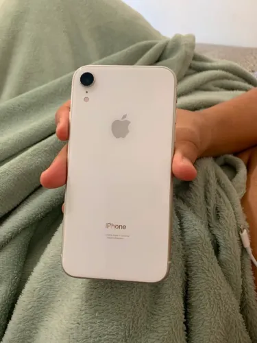 iPhone XR em perfeito estado 