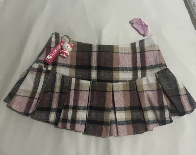 Saia plissada rosa