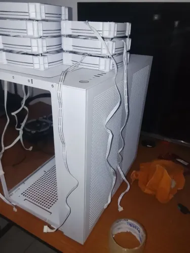 Gabinete RISE MODE + 10 fans