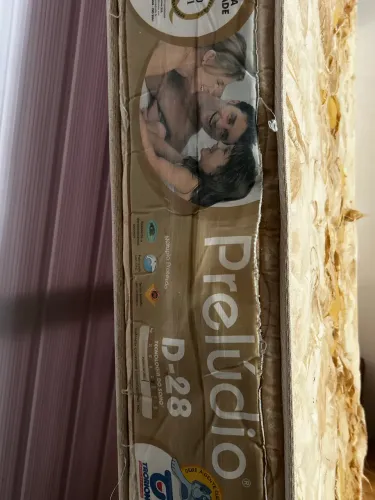 Colchão de solteiro usado