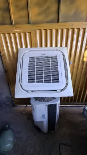 Ar condicionado cassete 36k
