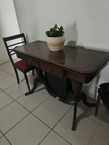 Mesa de Jacarandá / 3 Cadeiras 