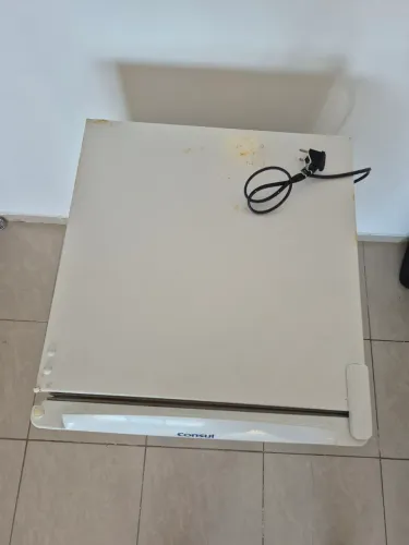 FRIGOBAR CONSUL COMPACTO