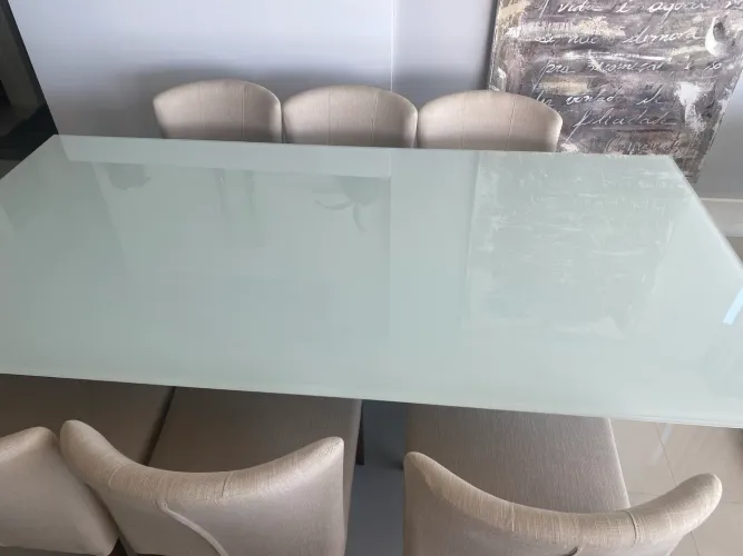 Mesa jantar 8 lugares e 8 cadeiras