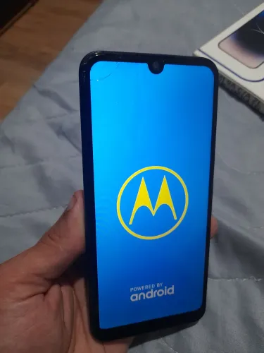 Celular smartphone Motorola Moto E6 plus