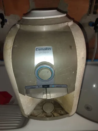 Gelagua  esmalte
