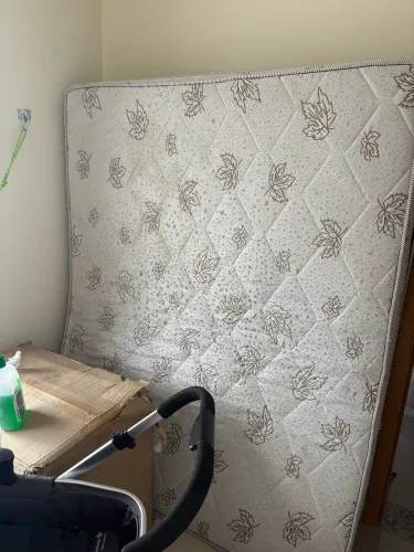 Desapego Colchão Queen mola ensacada 