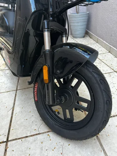 Bicicleta Elétrica Scooter 48v Autonomia 40km Alta Mobilidade Urbana 500w Autopropelido