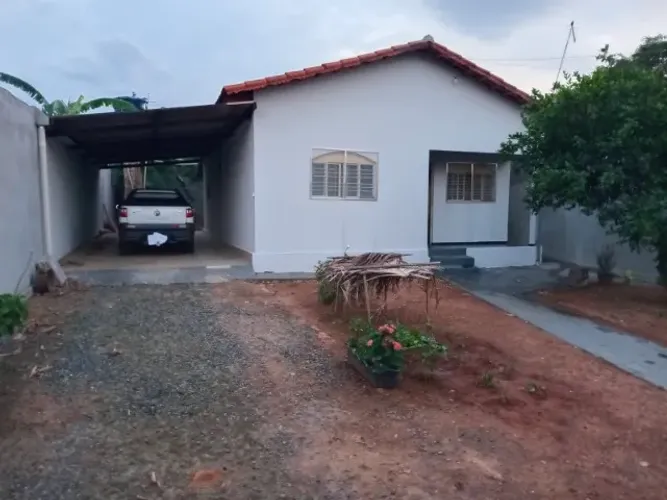 Casa Cidade Caldas Novas - Bairro Itaici II de 360 m²
