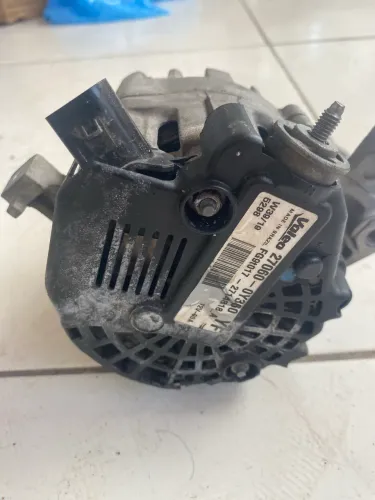 Vendo alternador do Etios original