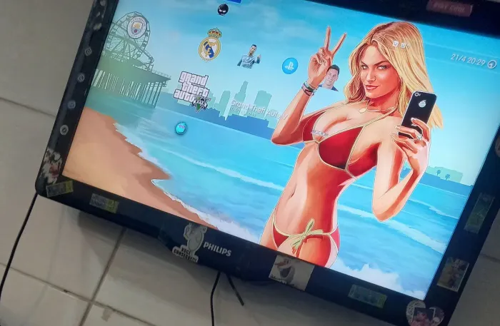 Vendo TV 32 polegadas
