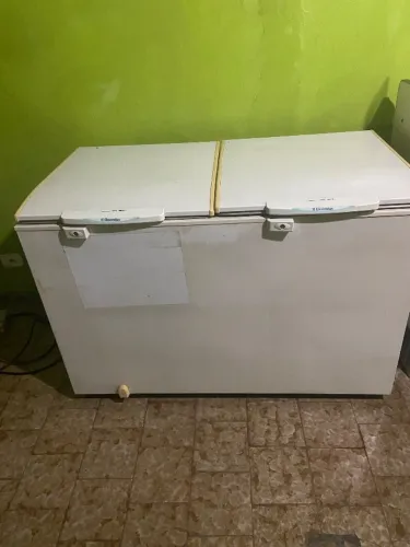 Freezer horizontal 2 portas 500L
