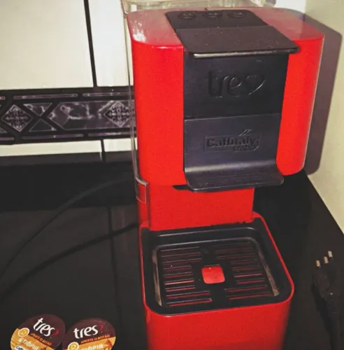 Cafeteira 3 corações (cápsulas)