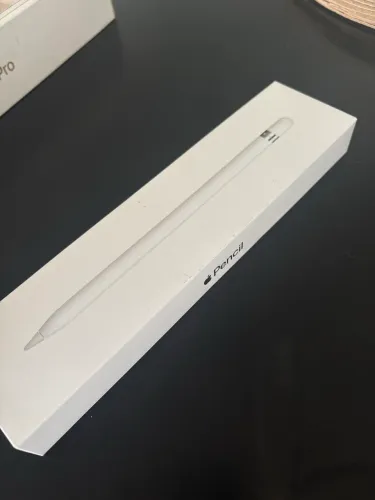 iPad Pro 10,5? 64GB Rosé + Apple Pencil + Cabo - Leia descrição 