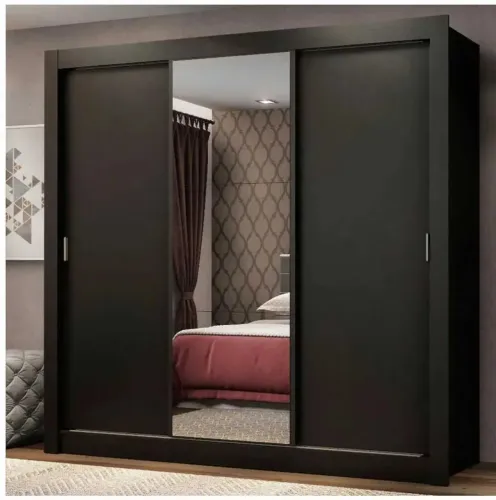 Guarda roupa e cama infantil solteirão.