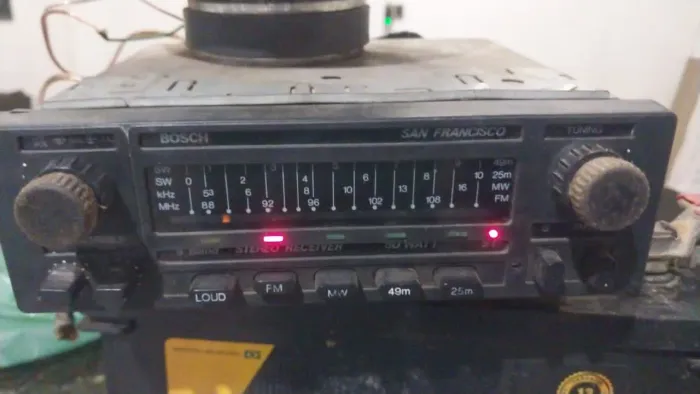 Radio automotivo Bosch San Francisco