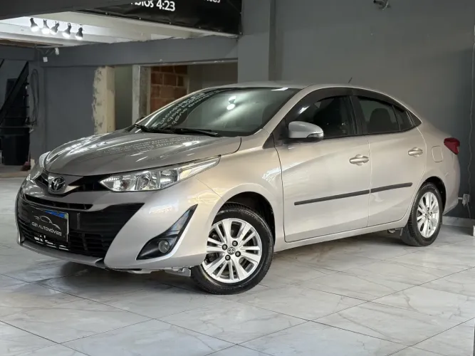 Toyota Yaris XL Sedan 1.5 Flex 16V 4P Aut. 2019