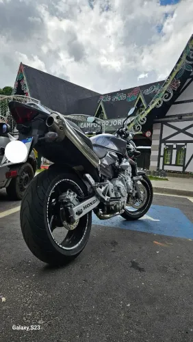 Hornet 2007 cinza