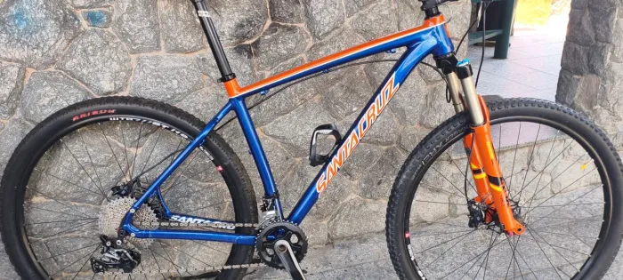 Vendo Quadro MTB Santa Cruz Highball aro 29 em Alumínio 