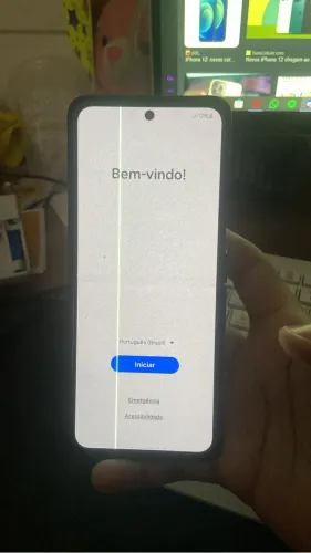 Zflip 3 5G com listra verde na tela