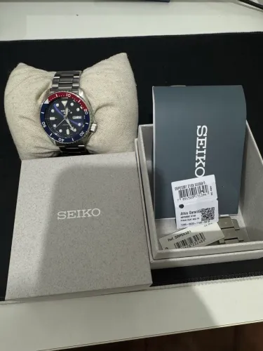 Seiko 5 Sports Pepsi