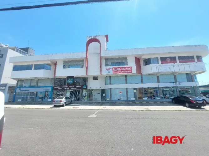 Oportunidade! Salas/Conjuntos em Barreiros - São José