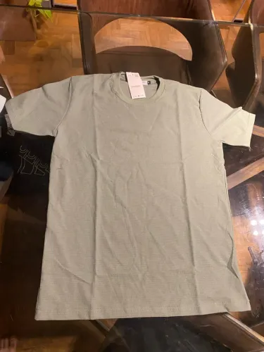 Camiseta Zara Man Texturizada Waffle Verde Militar - Tam M (Nova Com Tag)