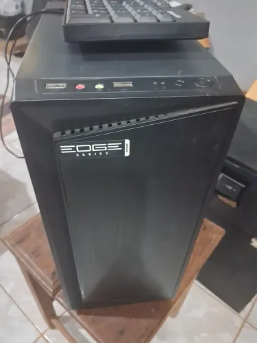 Computador i3 3.30Ghz