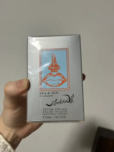 Perfume salvador dali sea e sun lacrado