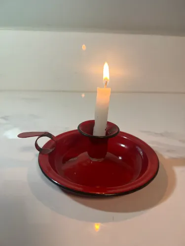 Castiçal antigo / palmatória
