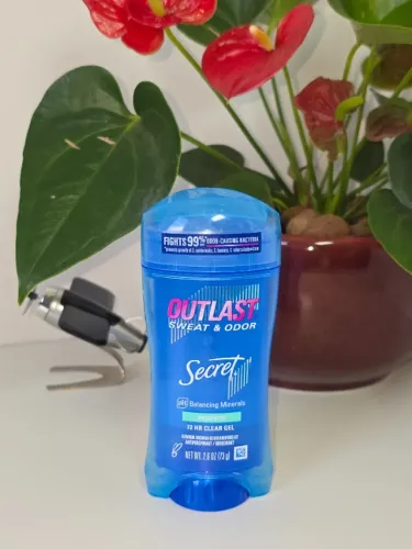 Desodorante Secret Outlast Gel, em bastão, sem perfume, 73g, novo