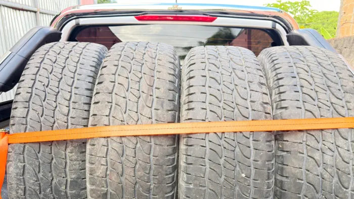Pneus 255/70 r16 Michelin