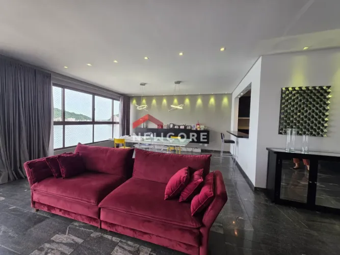 Apartamento em Avenida Antônio Rodrigues - Centro - São Vicente/SP