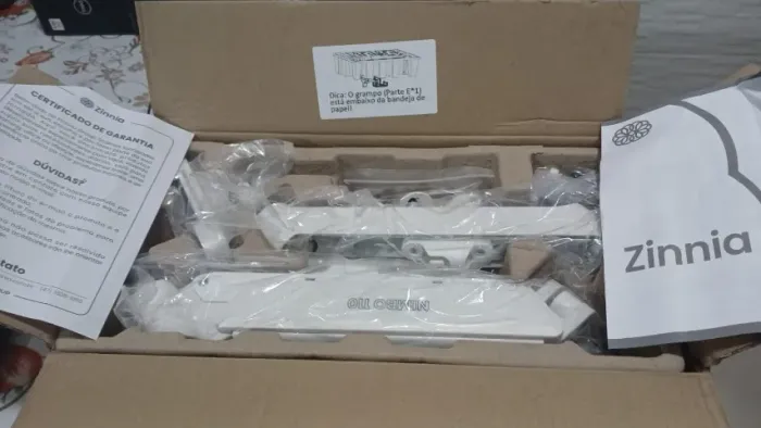 Suporte articulado Branco Zinia Nimbo 110, novo lacrado na caixa.