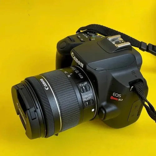 Câmera Canon SL3 - apenas 3k cliques - Novíssima