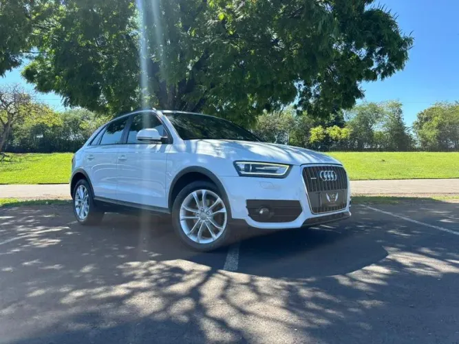 Audi Q3 2.0 TFSI Anniversary Edition Quattro 2013