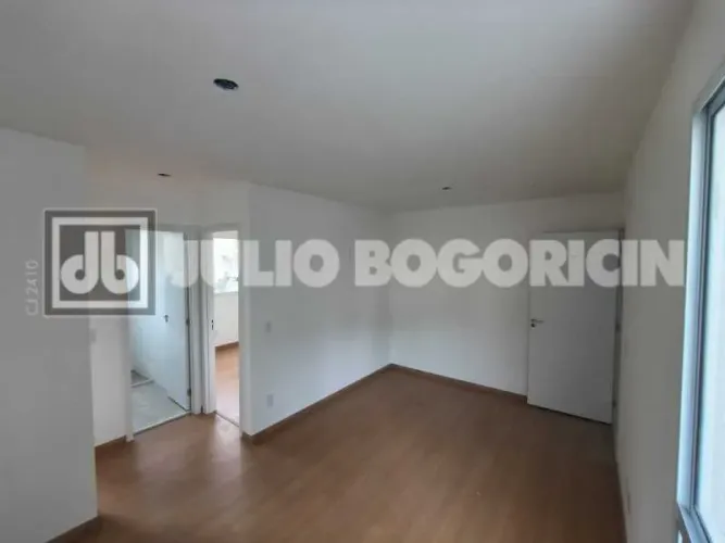 Apartamento : Padrão / Residencial / Vargem Grande