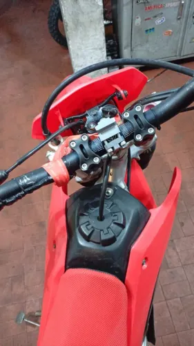 CRF250F - Moto de Trilha