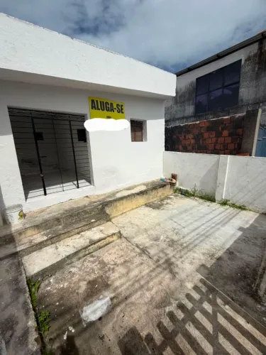 ALUGO casa com ÓTIMA LOCALIZAÇÃO próximo ao Metropolitano!