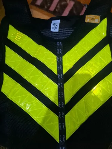 Colete refletivo original da alba