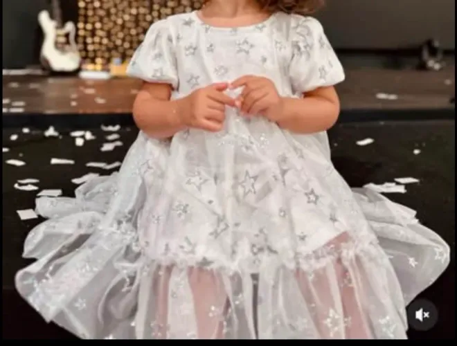 Vestido branco festa infantil