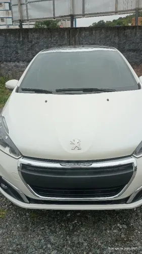 Peugeot 208 Allure 1.2 Flex 12V 5P Mec. 2017