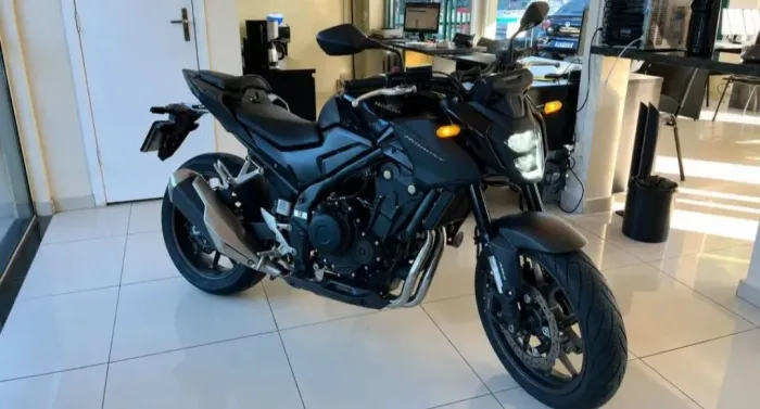 CB 500 HORNET 2026