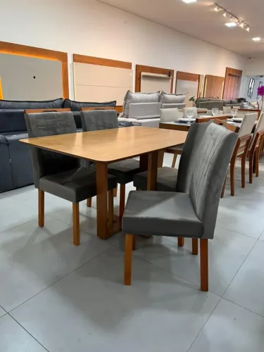 Mesa de Jantar 1,20m 4 Cadeiras 1.590,00 
