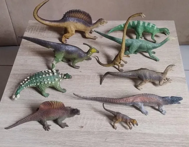 Lote de dinossauros