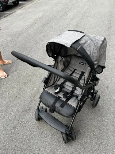 Carrinho de bebê burigotto RIO K