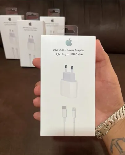 Carregador de iPhone