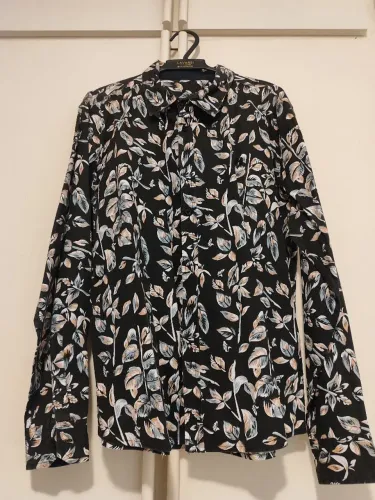 Camisa masculina estilosa