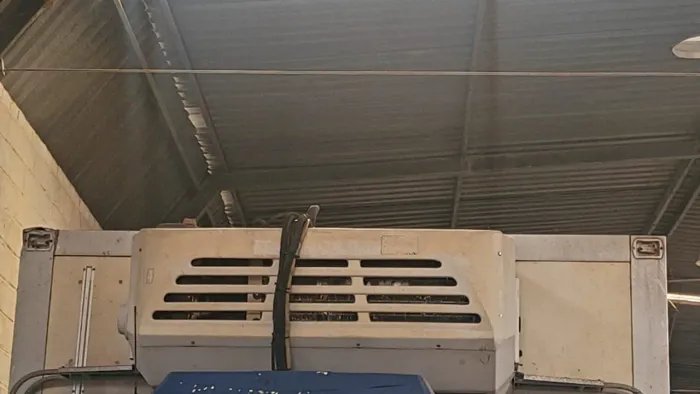 Aparelho de refrigeração DIESEL E ELÉTRICO