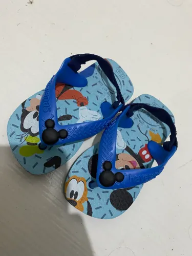 Sandália havaianas bebê